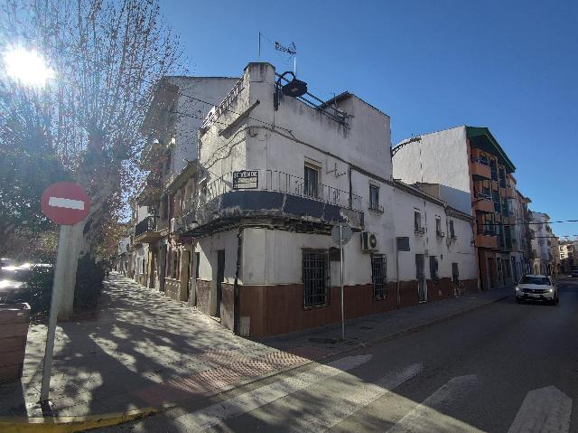 Imagen 1 Inmueble 290068 - Casa Pareada en venta en Andújar / Zona Calle Dulce Jesús a 5 minutos del centro