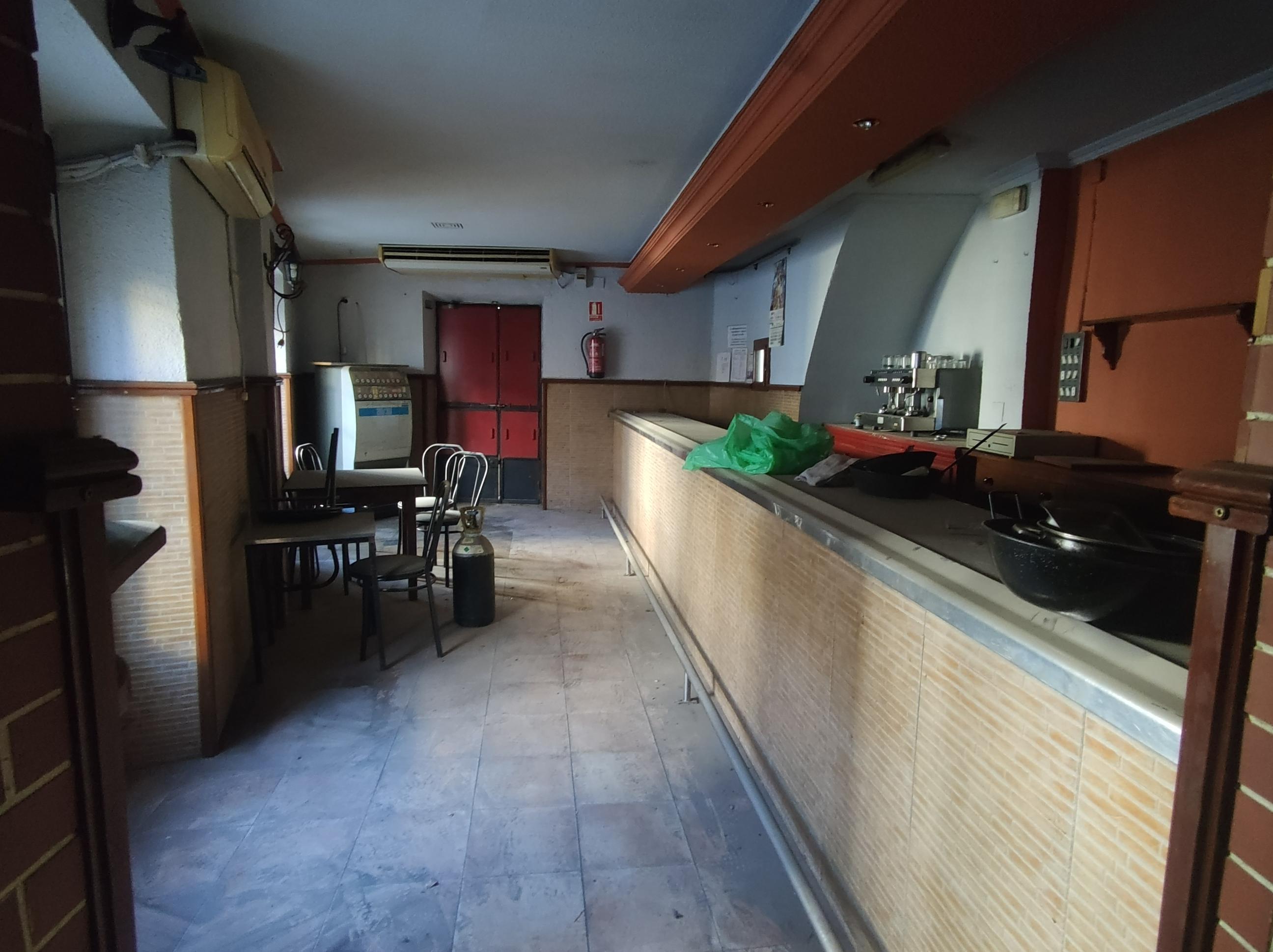 Imagen 3 Casa Pareada en venta en Andújar / Zona Calle Dulce Jesús a 5 minutos del centro