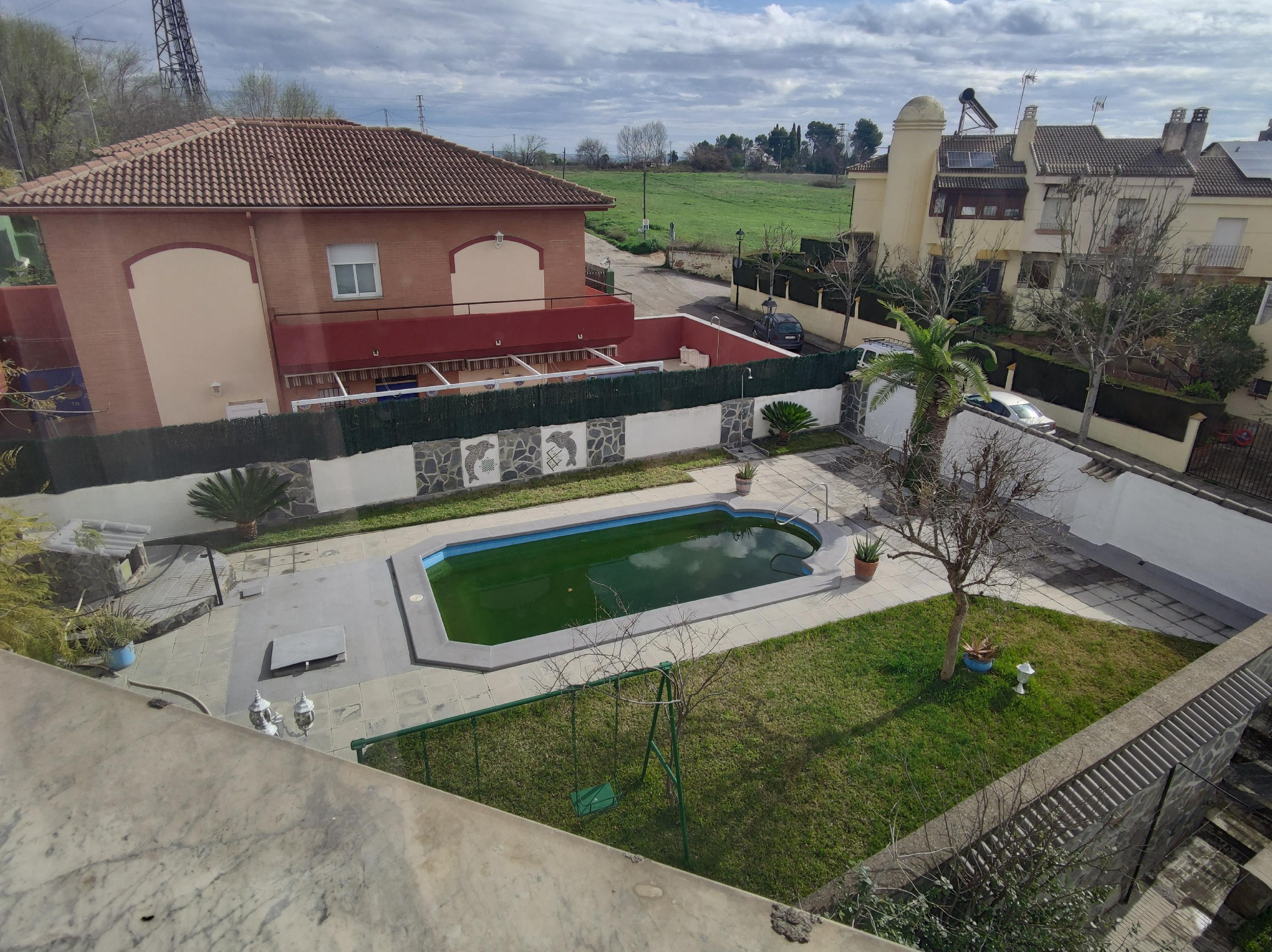 Imagen 53 Casa Aislada en venta en Andújar / Urbanización  Chalets El Choto