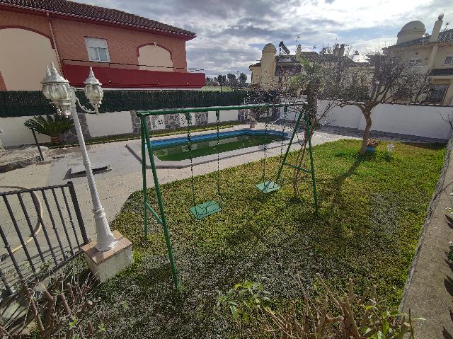 Imagen 56 Inmueble 291607 - Casa Aislada en venta en Andújar / Urbanización  Chalets El Choto