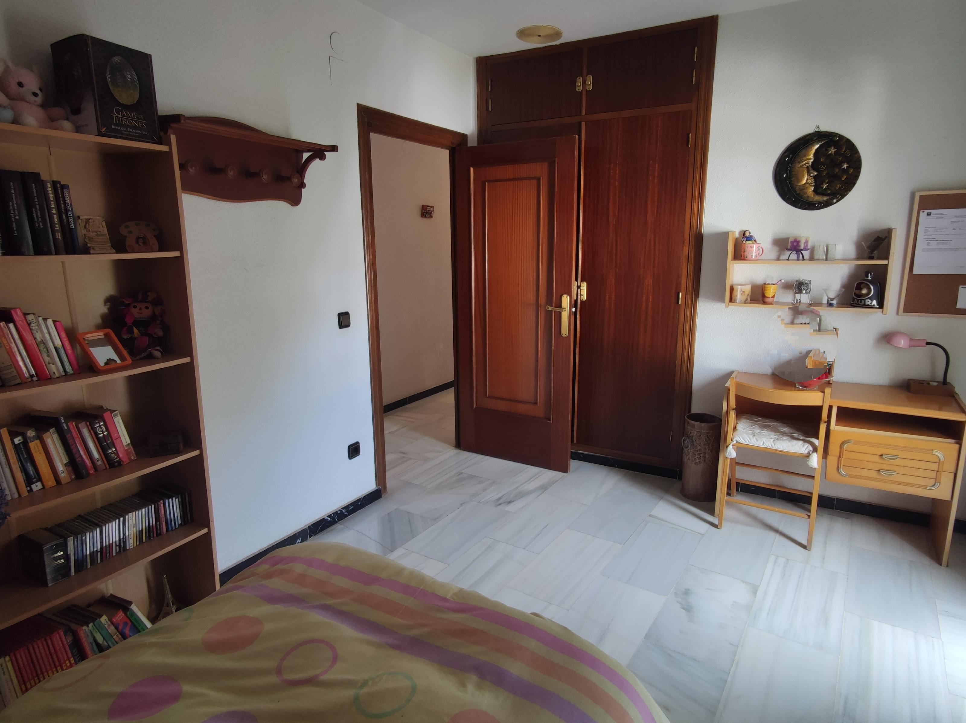 Imagen 32 Casa Aislada en venta en Andújar / Urbanización  Chalets El Choto