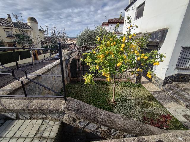 Imagen 8 Inmueble 291607 - Casa Aislada en venta en Andújar / Urbanización  Chalets El Choto