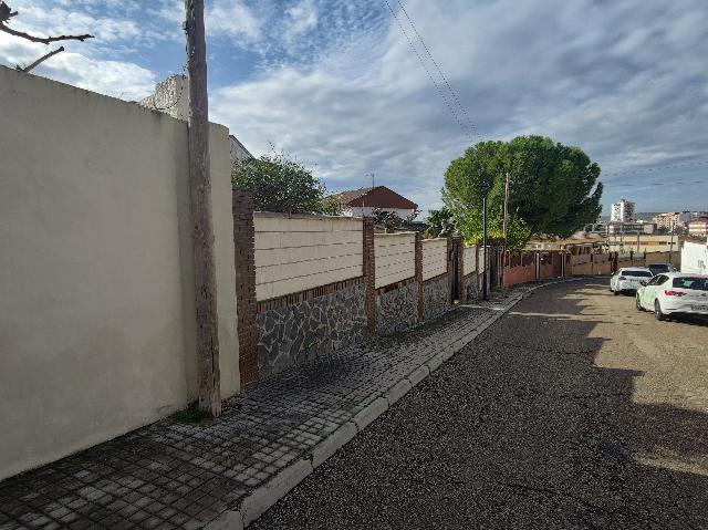 Imagen 84 Inmueble 291607 - Casa Aislada en venta en Andújar / Urbanización  Chalets El Choto