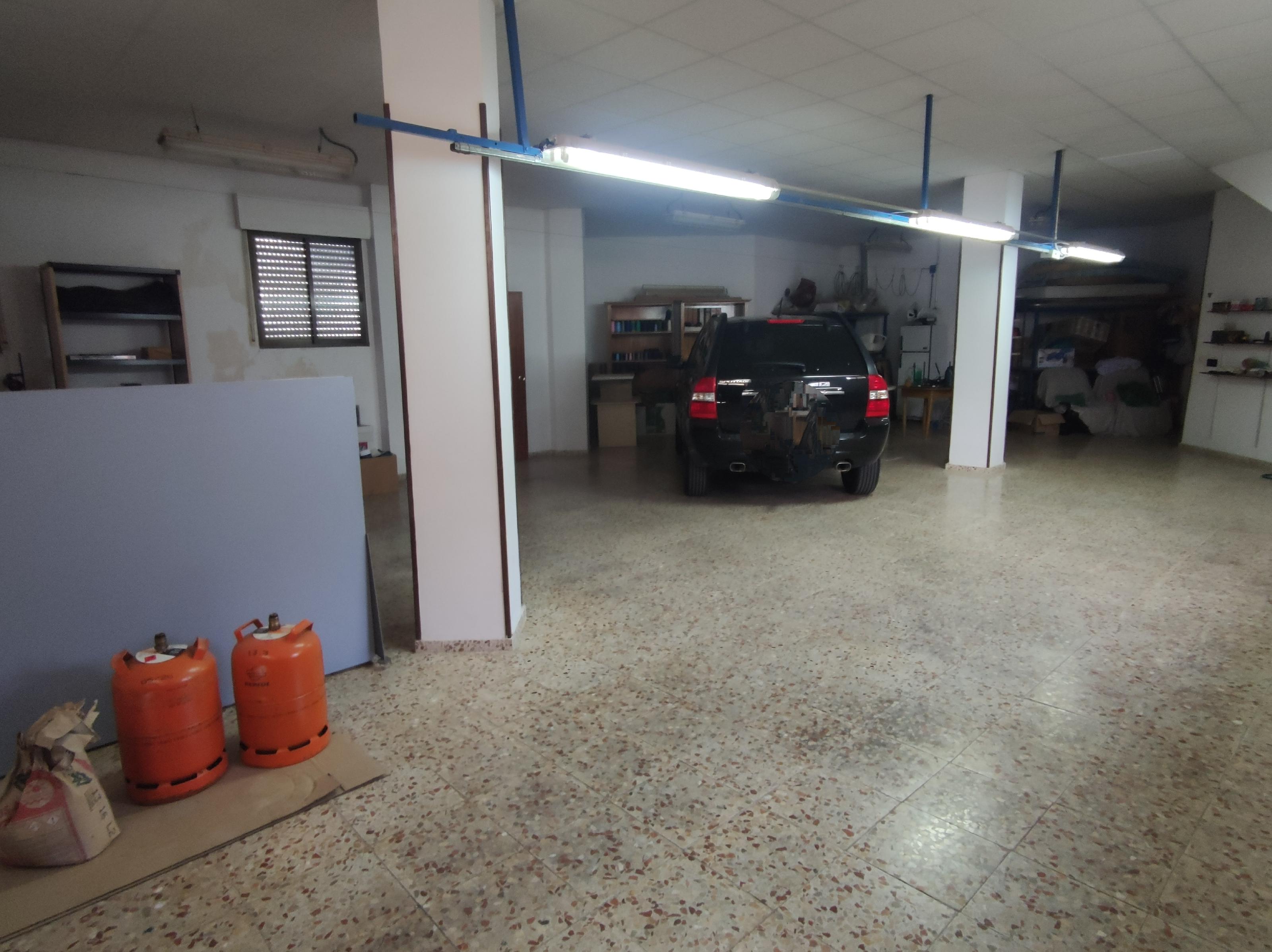 Imagen 64 Casa Aislada en venta en Andújar / Urbanización  Chalets El Choto