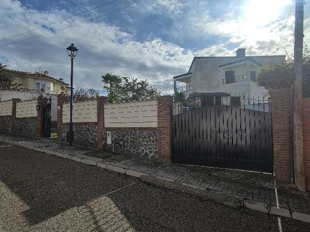 Imagen 83 Inmueble 291607 - Casa Aislada en venta en Andújar / Urbanización  Chalets El Choto