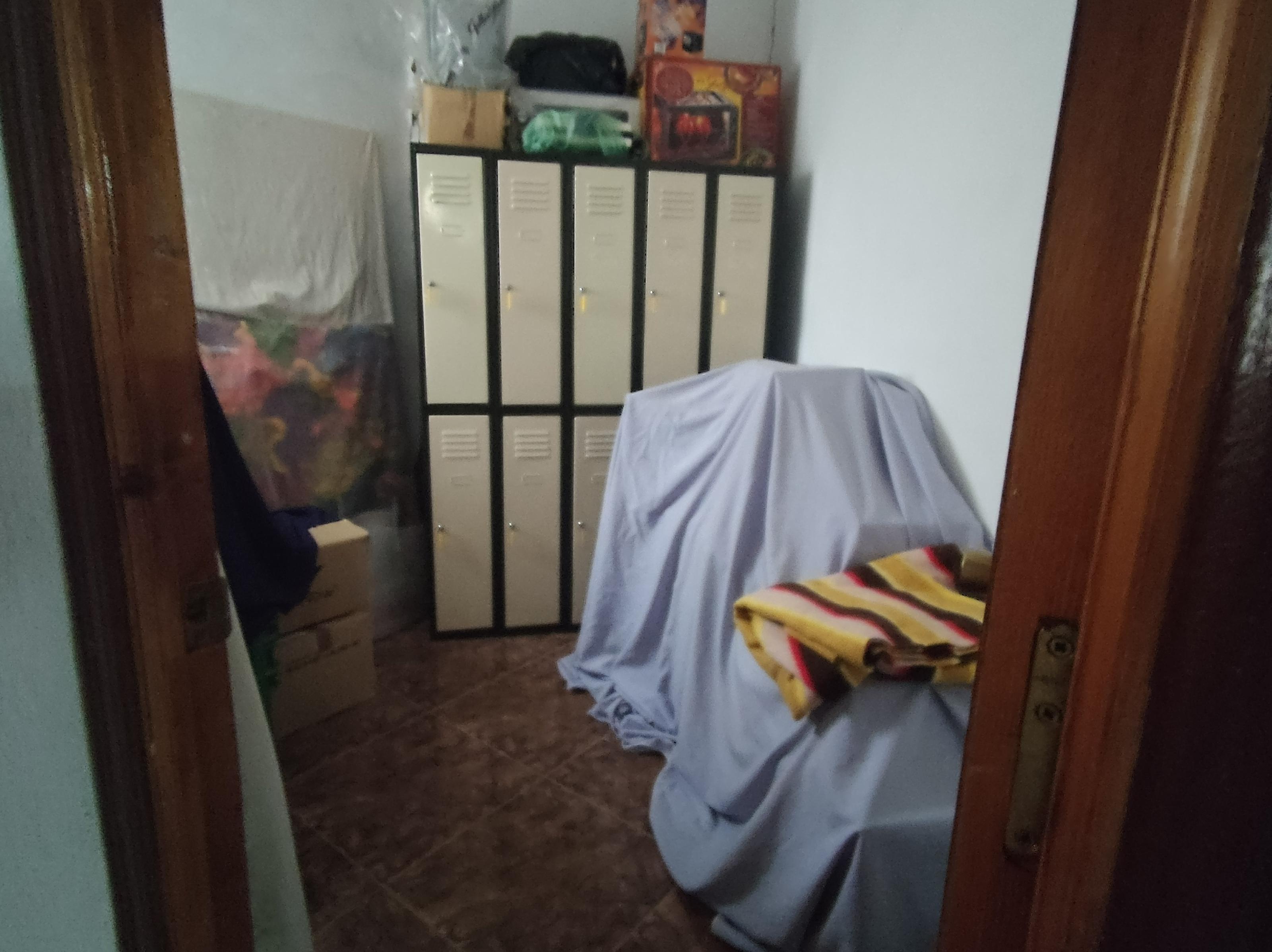 Imagen 45 Casa Aislada en venta en Andújar / Urbanización  Chalets El Choto