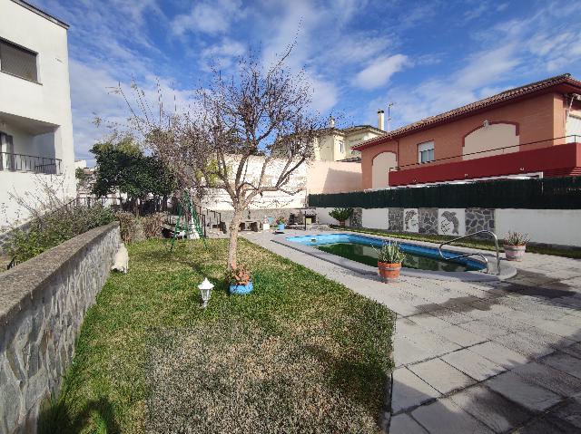 Imagen 61 Inmueble 291607 - Casa Aislada en venta en Andújar / Urbanización  Chalets El Choto