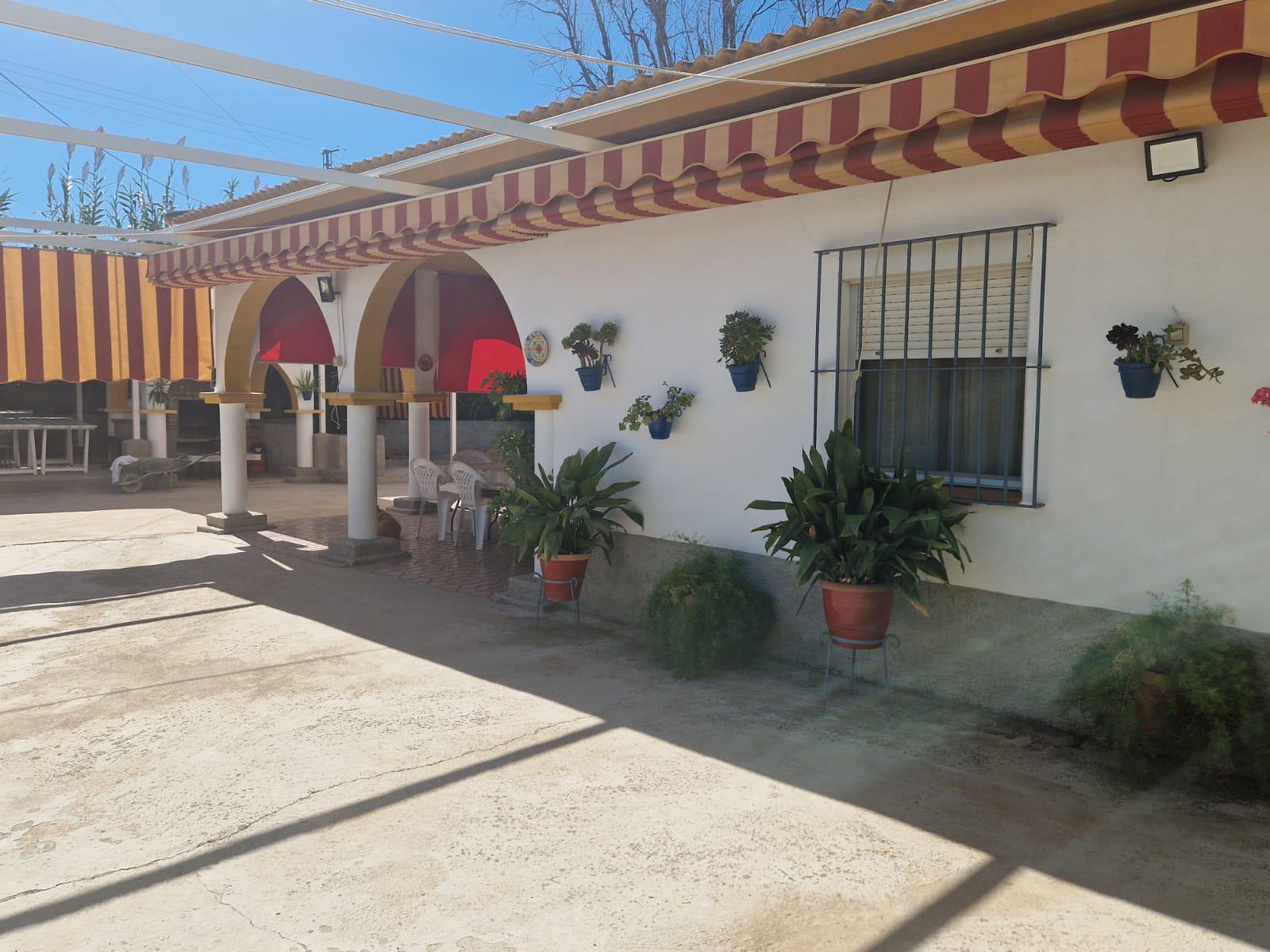 Imagen 1 Casa Aislada en venta en Andújar / A tan solo 5 minutos de Andújar , zona Parrilla
