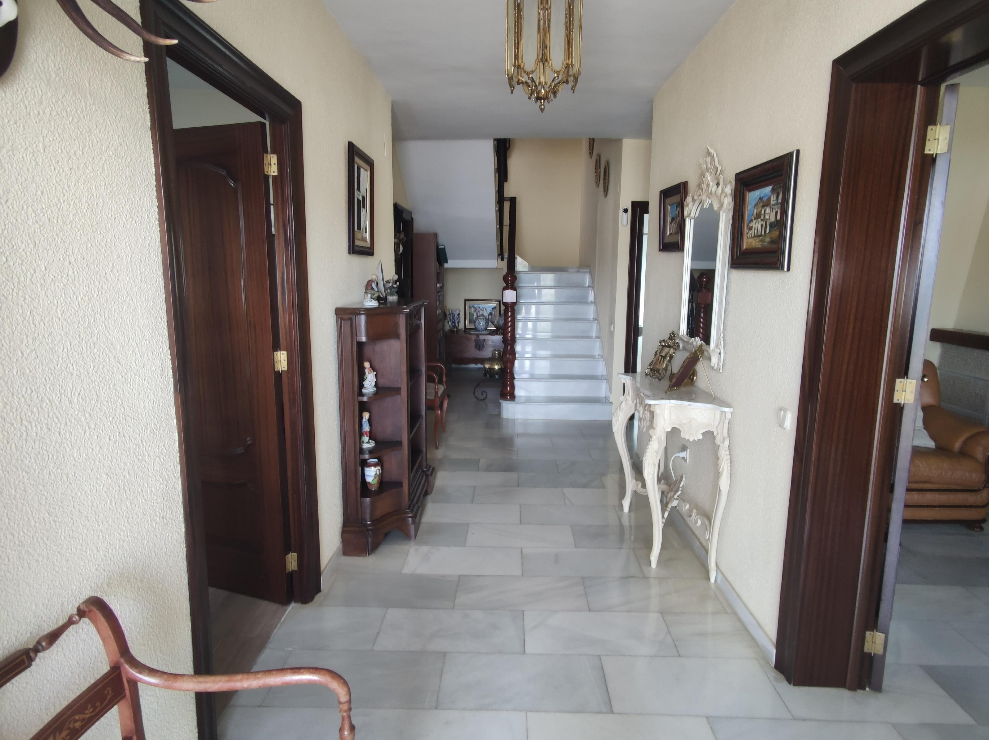 Imagen 8 Casa Aislada en venta en Andújar / En urbanización Mirasierra de Andújar