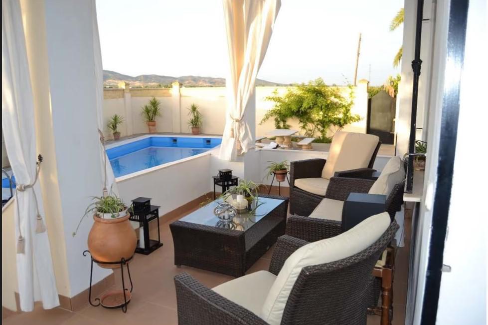 Imagen 1 Casa Aislada en venta en Andújar / En urbanización Mirasierra de Andújar