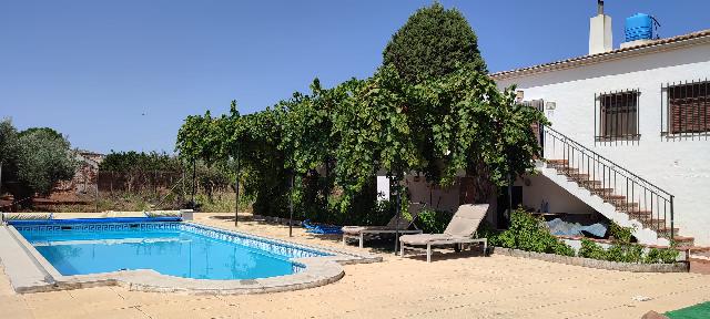 Imagen 2 Inmueble 293147 - Casa Rústica en venta en Andújar / Ctra,Arroyo Escobar a 5 minutos de Andújar