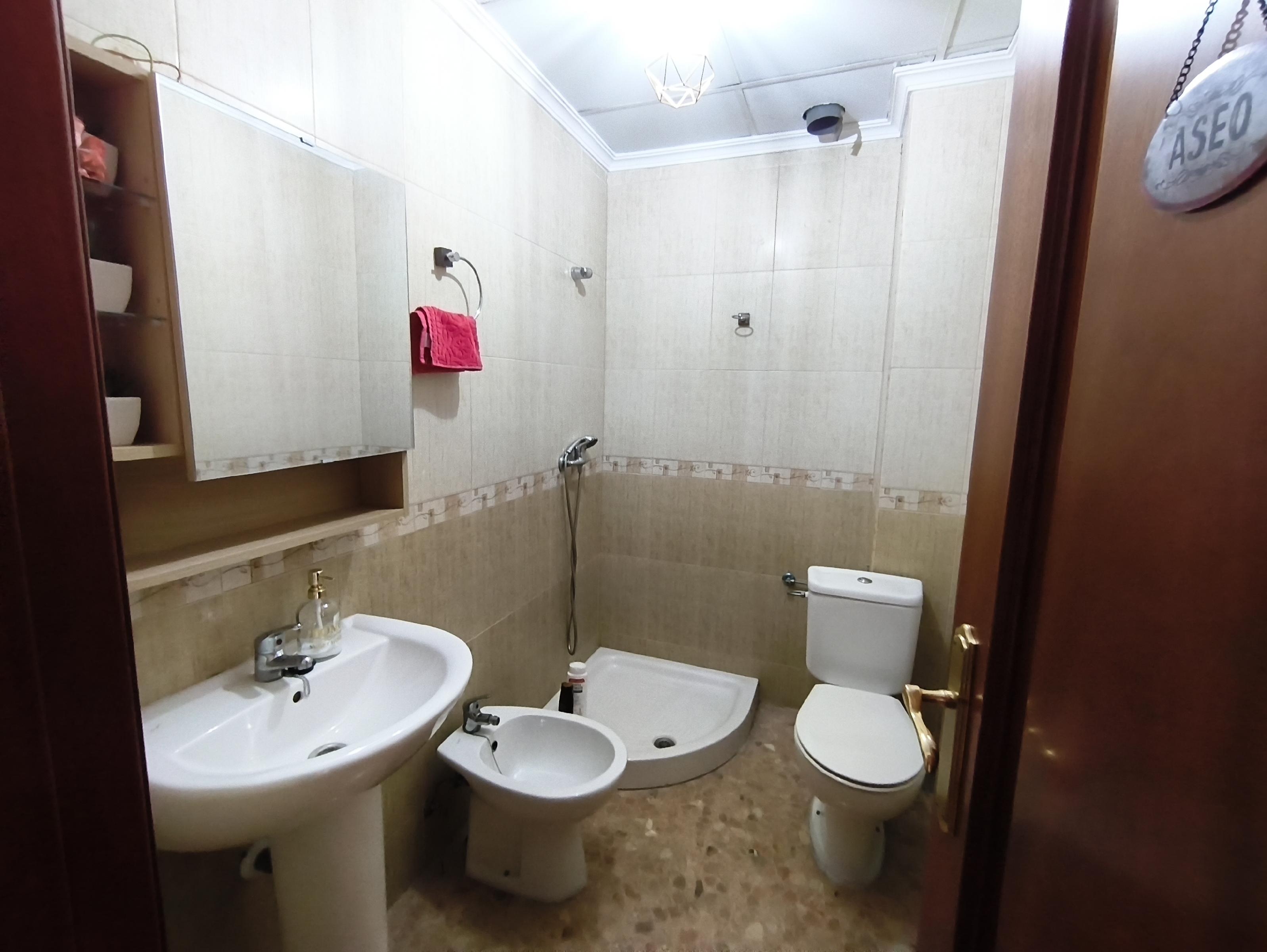 Imagen 11 Apartamento en venta en Andújar / Zona santo, a 5 minutos del centro