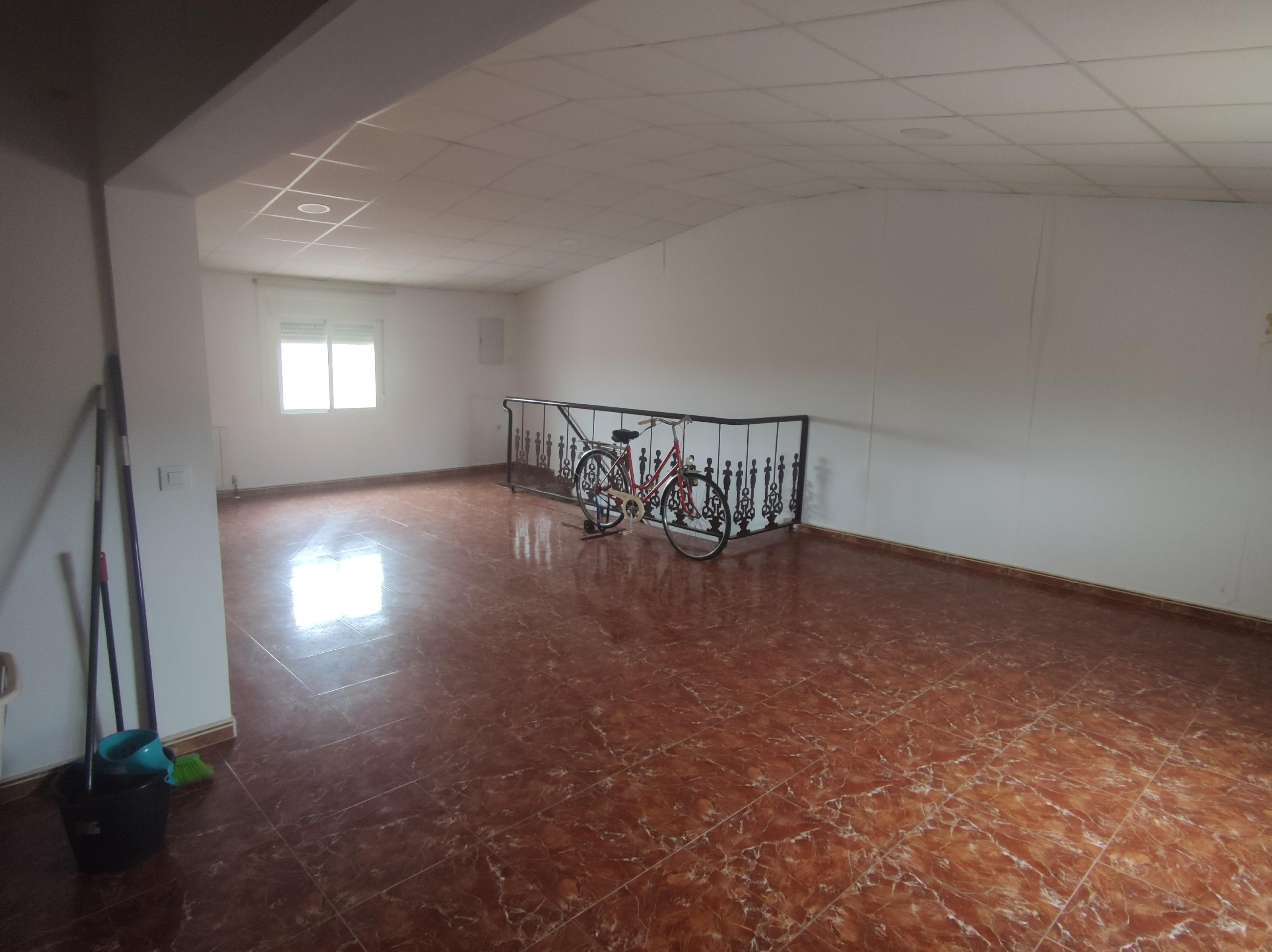 Imagen 6 Casa Rústica en venta en Andújar / En la población del Sotillo