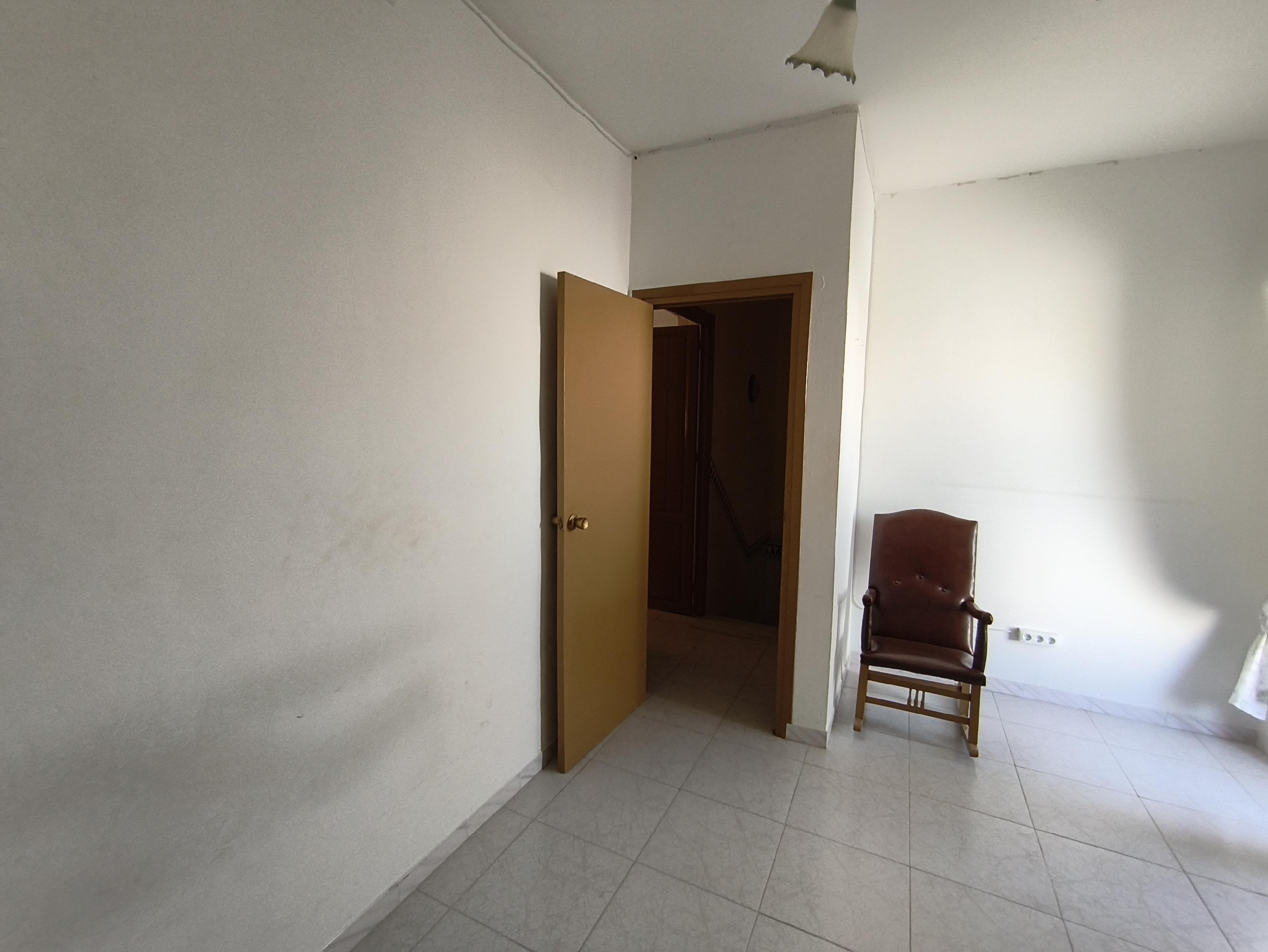 Imagen 13 Casa Adosada en venta en Arjonilla / En la calle San Brígida, a la entrada de Arjonilla