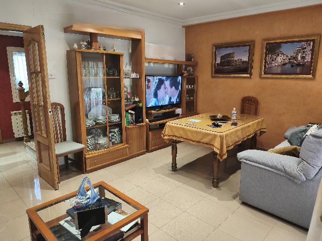 Imagen 2 Inmueble 296073 - Casa Adosada en venta en Andújar / Junto a los Juzgados de Andújar