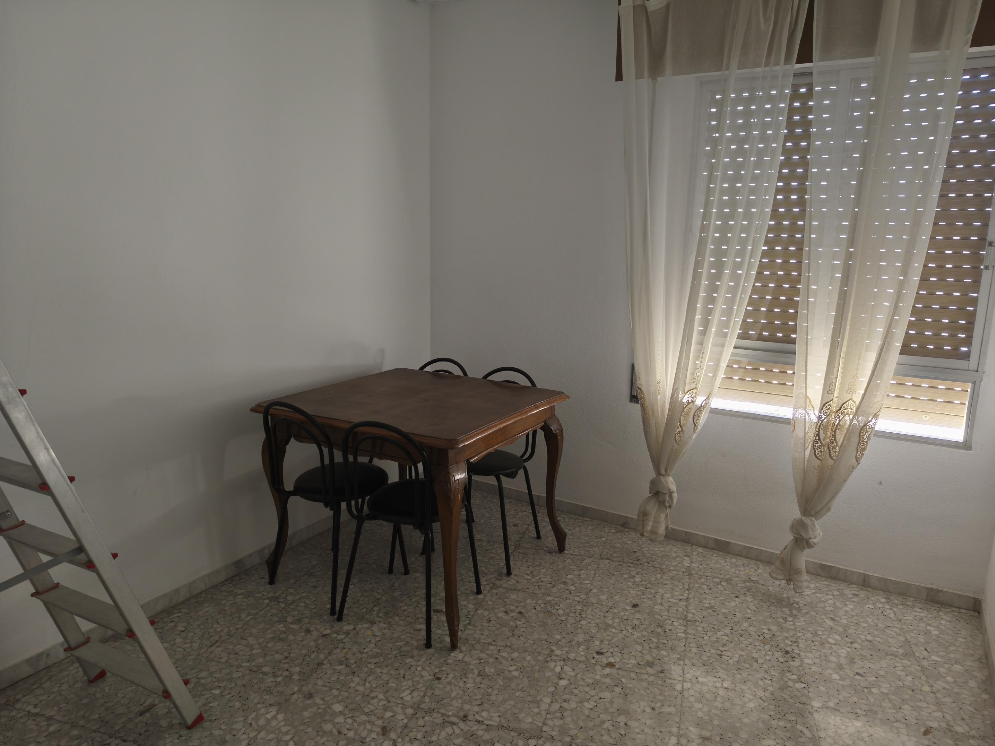 Imagen 22 Apartamento en venta en Andújar / A 50 metros de la Plaza Vieja