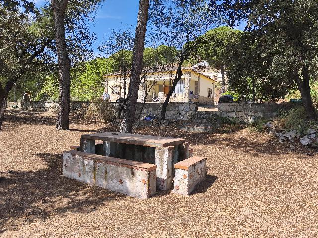 Imagen 4 Inmueble 299559 - Casa Rústica en venta en Andújar / Urbanización Navalgrillo junto a Restaurante Los Pinos