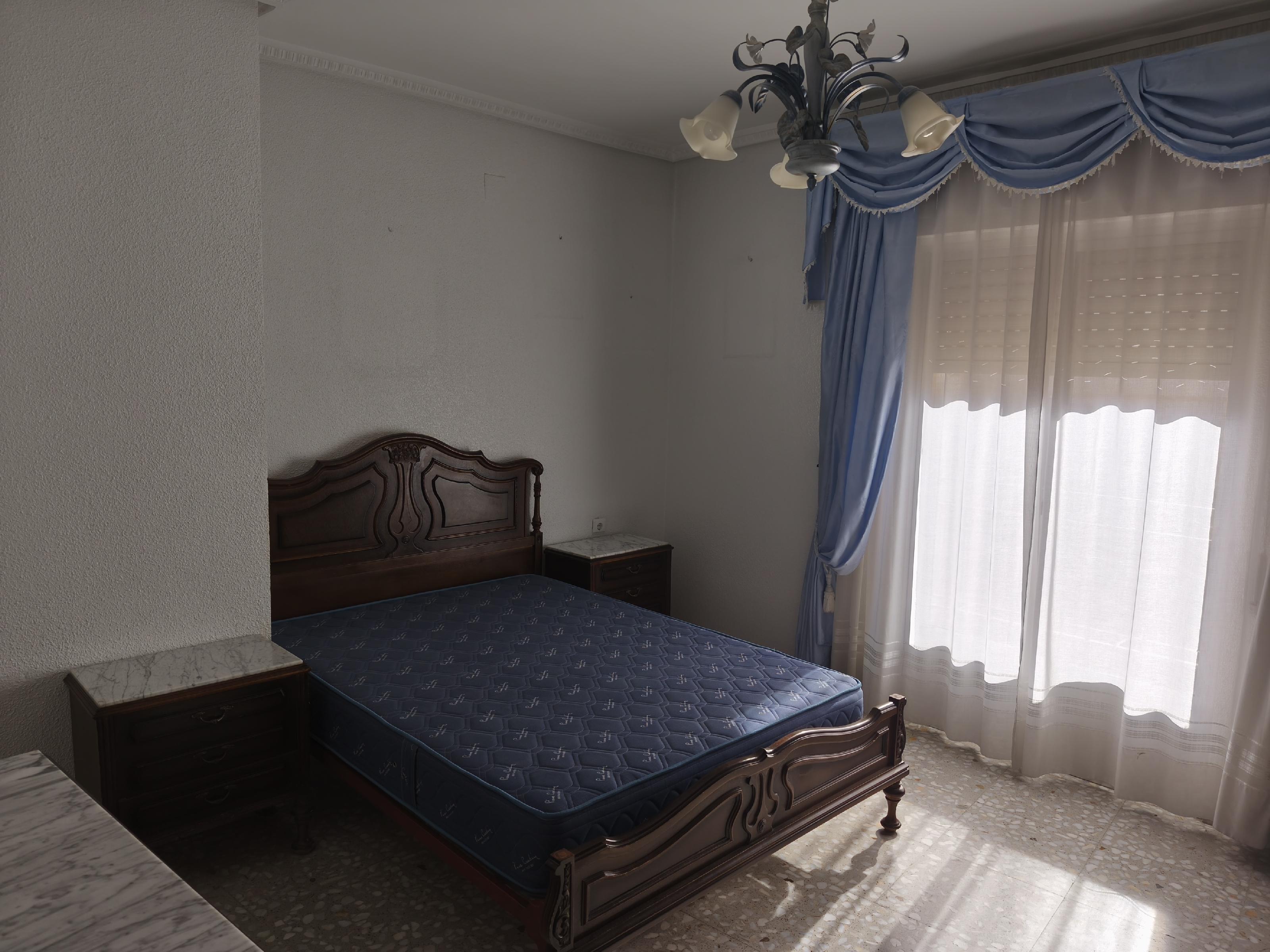 Imagen 23 Apartamento en venta en Andújar / Junto a Iglesia de San Bartolomé