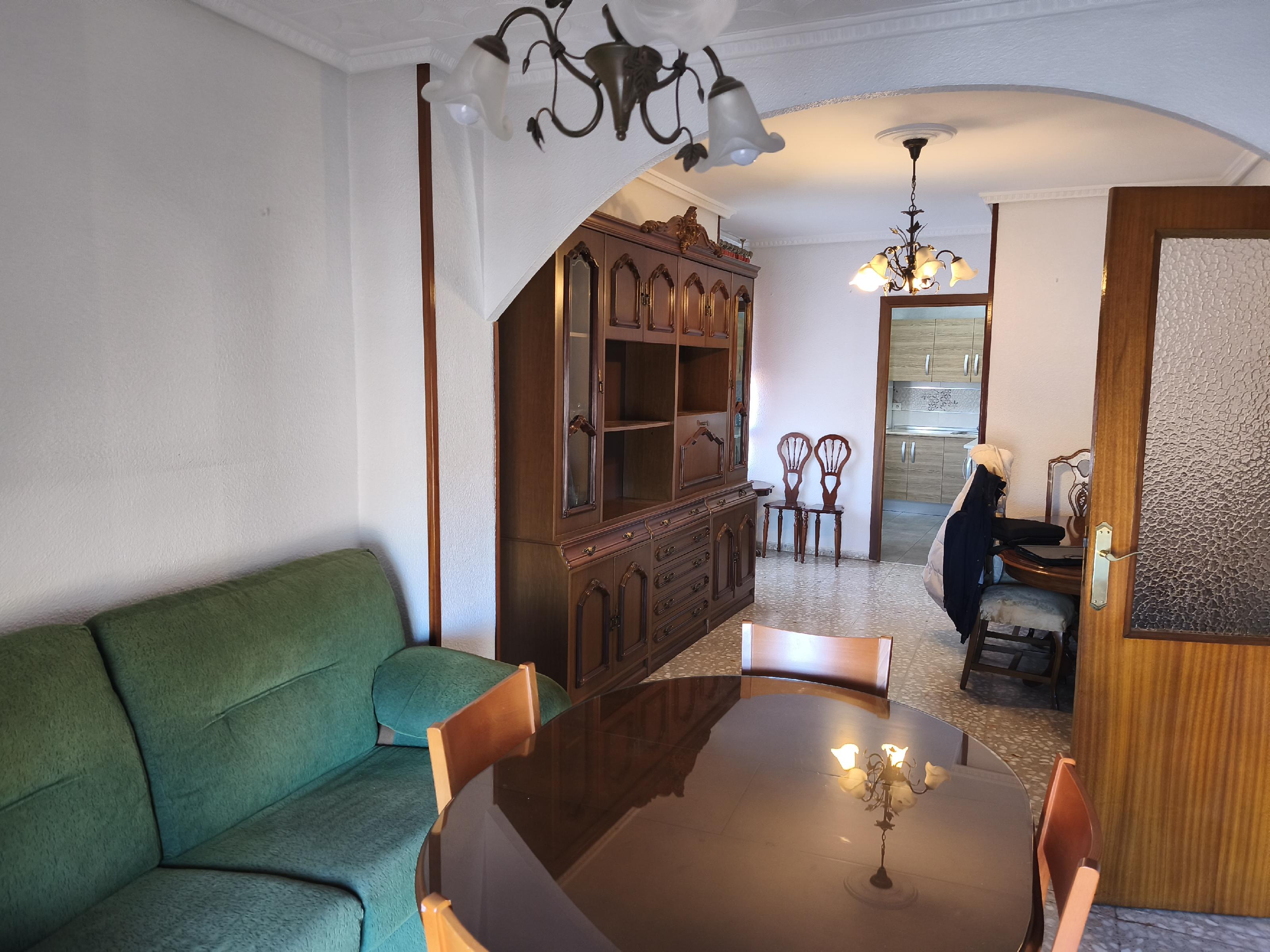 Imagen 4 Apartamento en venta en Andújar / Junto a Iglesia de San Bartolomé