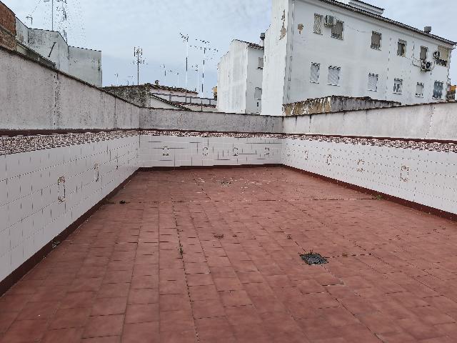 Imagen 2 Inmueble 302101 - Apartamento en venta en Andújar / Zona calle San Juan, a 5 minutos del centro