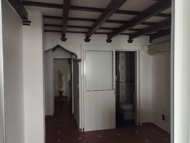 Imagen 8 Inmueble 289986 - Casa Adosada en venta en Jerez De La Frontera / Casa a 5 minutos centro comercial Área Sur.