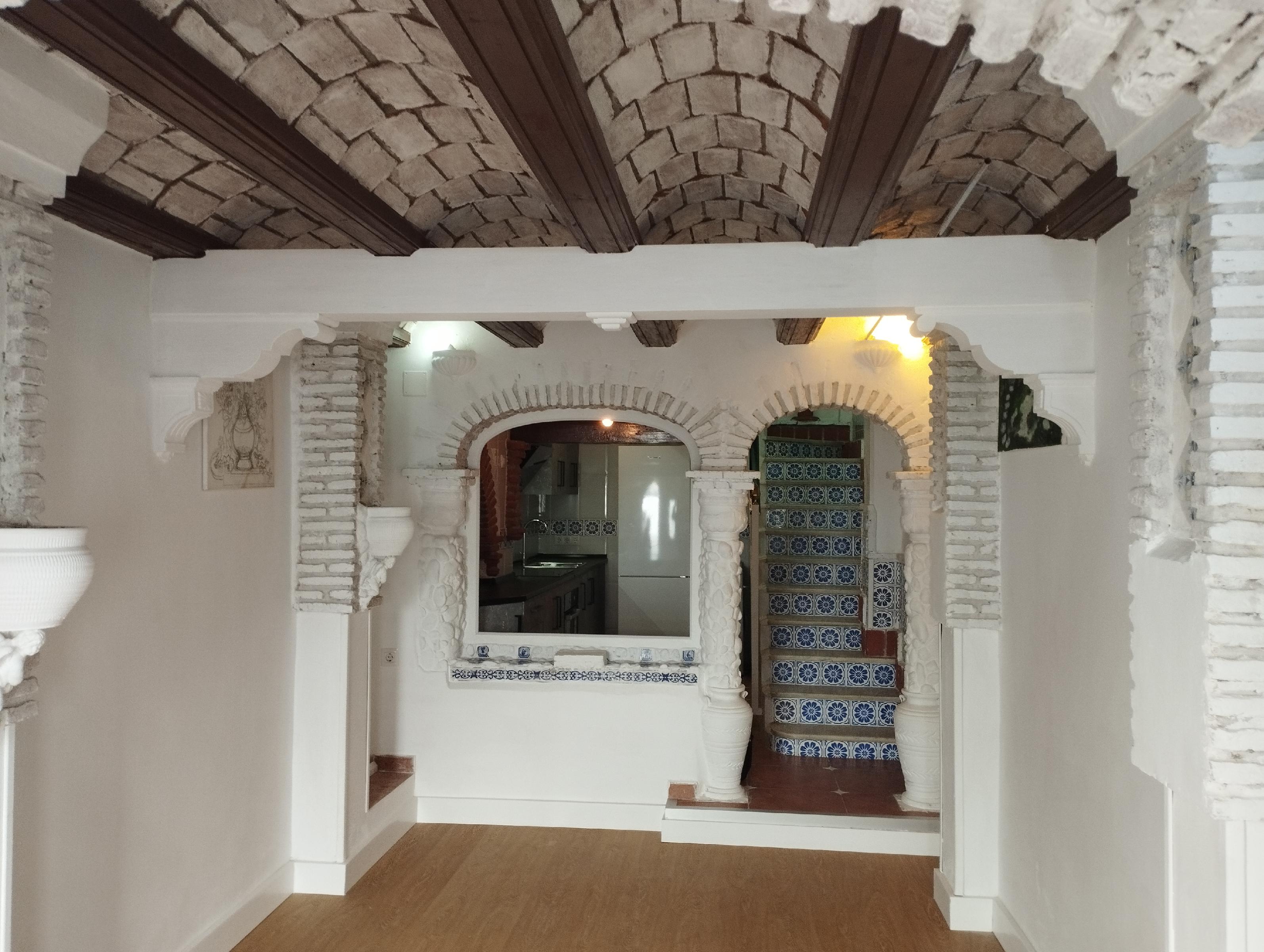 Imagen 1 Casa Adosada en venta en Jerez De La Frontera / Casa a 5 minutos centro comercial Área Sur.