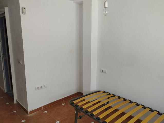Imagen 11 Inmueble 289986 - Casa Adosada en venta en Jerez De La Frontera / Casa a 5 minutos centro comercial Área Sur.