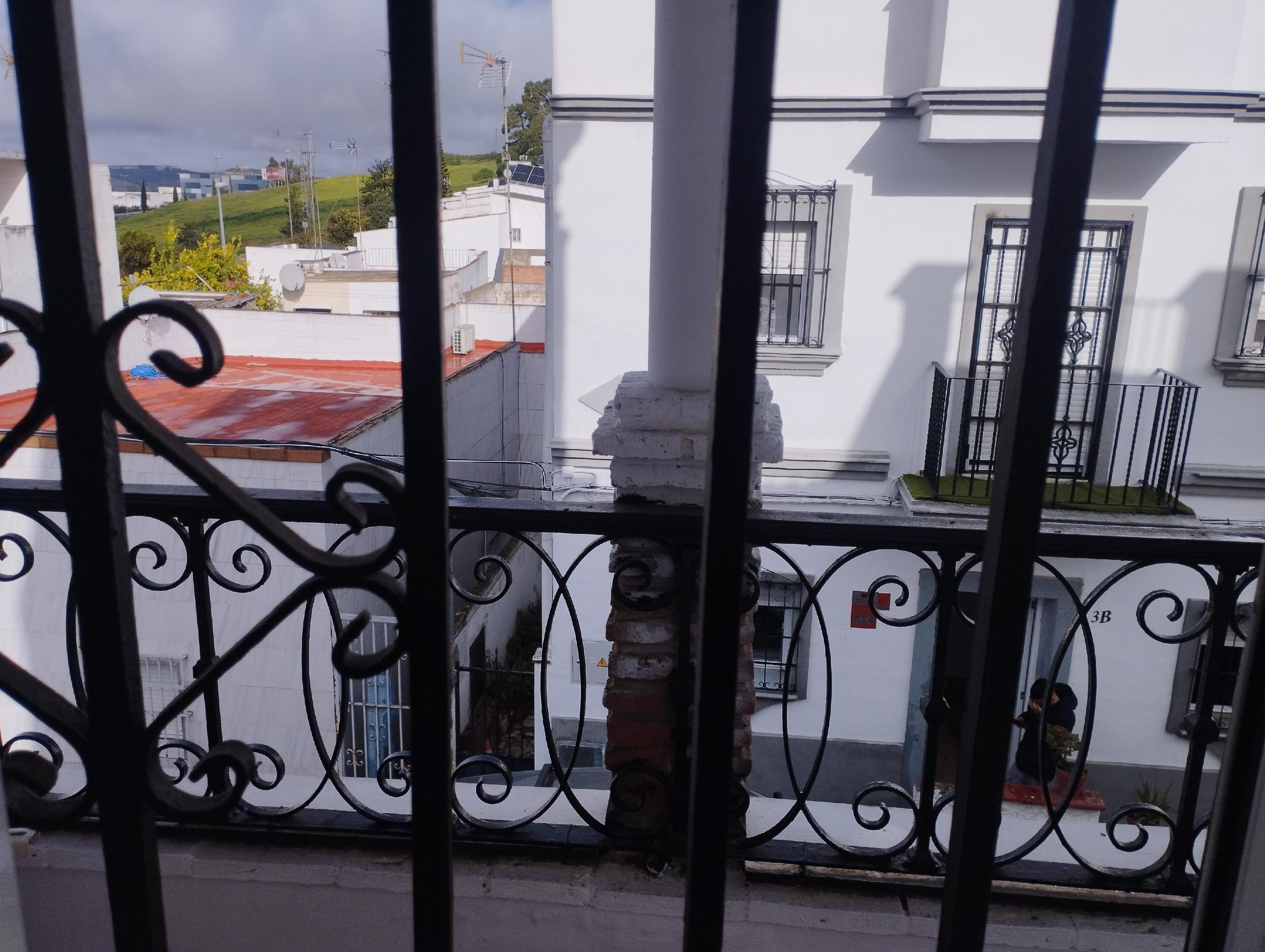 Imagen 12 Casa Adosada en venta en Jerez De La Frontera / Casa a 5 minutos centro comercial Área Sur.