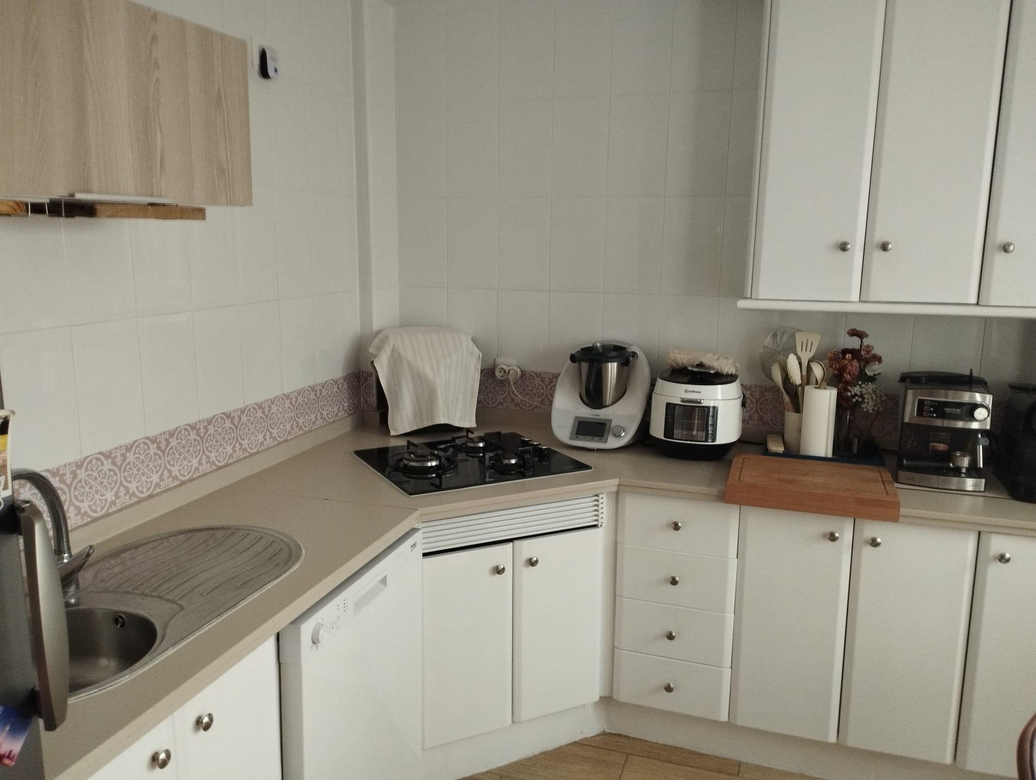 Imagen 6 Casa Adosada en venta en Jerez De La Frontera / Casa ubicada a 1 minuto de la Plaza del Ma...