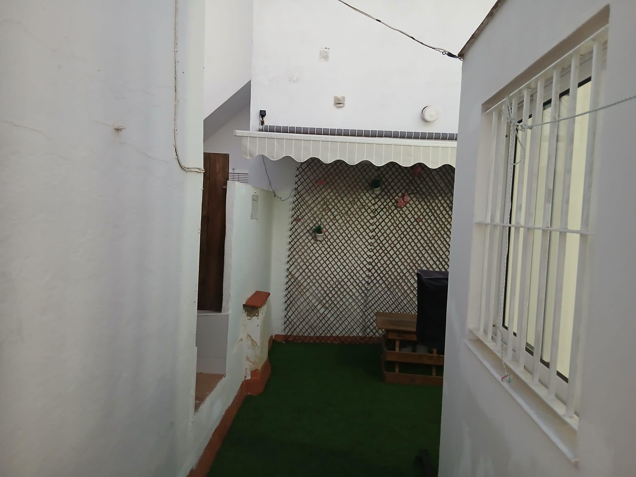 Imagen 8 Apartamento en venta en Rota / Ubicado a 300 metros de la playa.