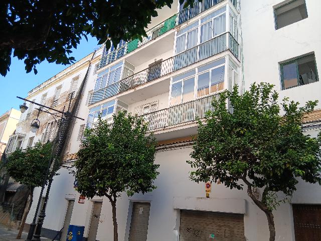 Imagen 17 Inmueble 297592 - Piso en venta en Puerto De Santa María (El) / Ubicado muy cerca del Ayuntamiento.