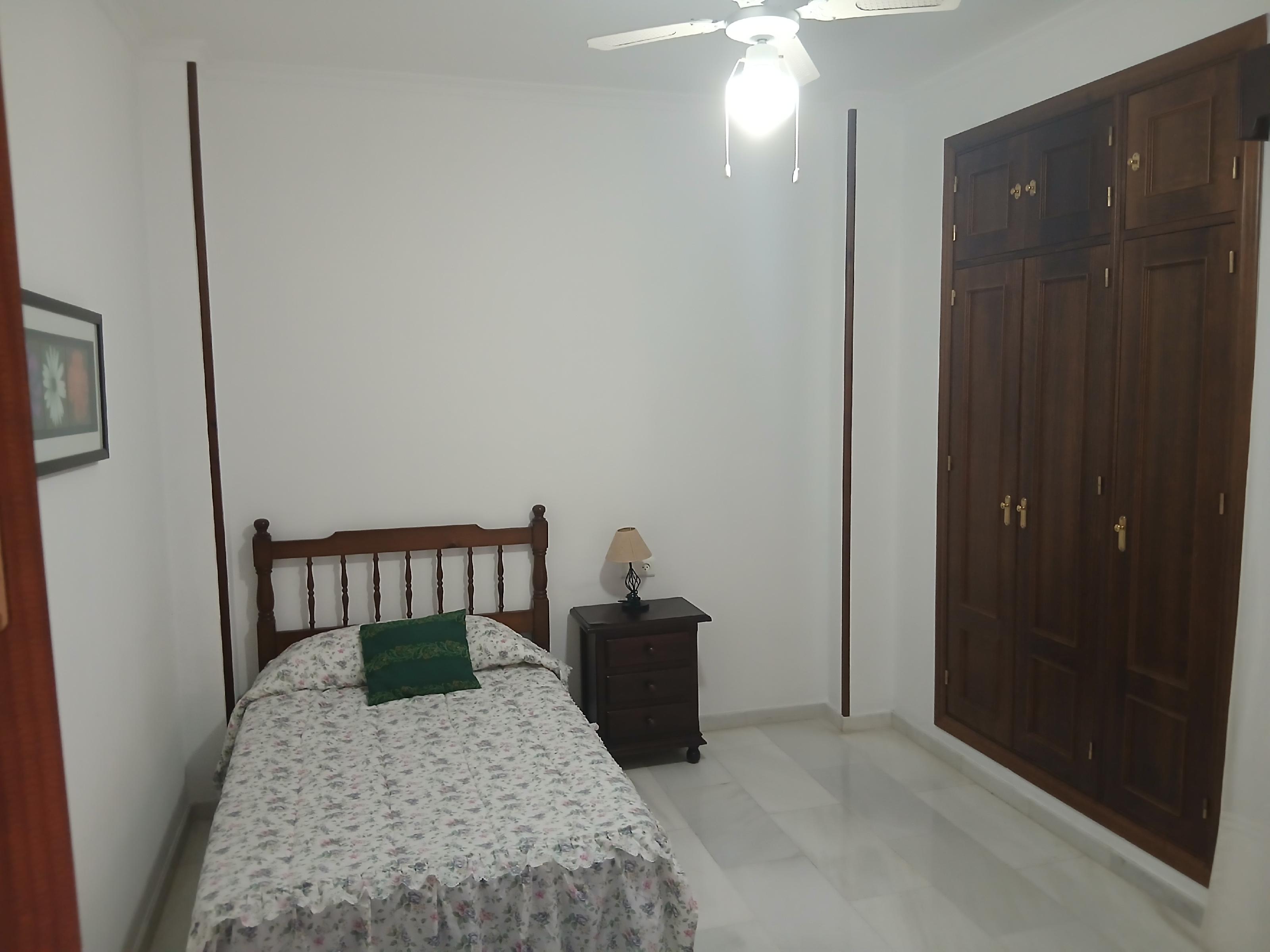 Imagen 19 Casa en venta en Bornos / Ubicado cerca del embarcadero del lago de Bornos.