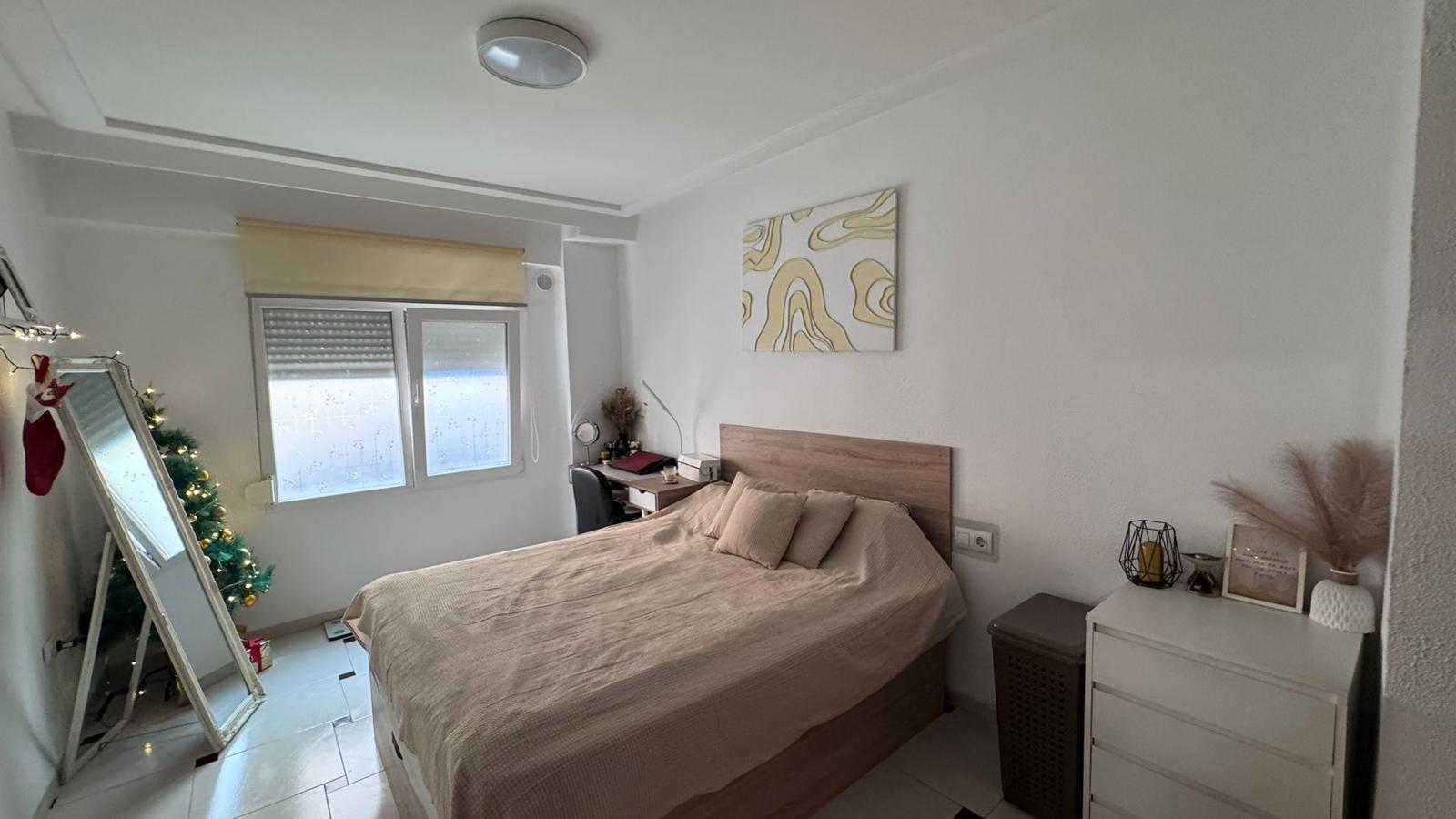 Imagen 1 Apartamento en venta en Dénia / Al lado del parque Chabás, cerca de Mercadona. 