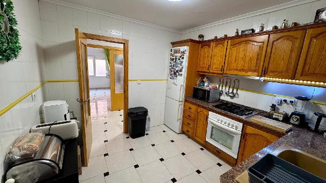 Imagen 7 Inmueble 290665 - Apartamento en venta en Dénia / Al lado del parque Chabás, cerca de Mercadona. 