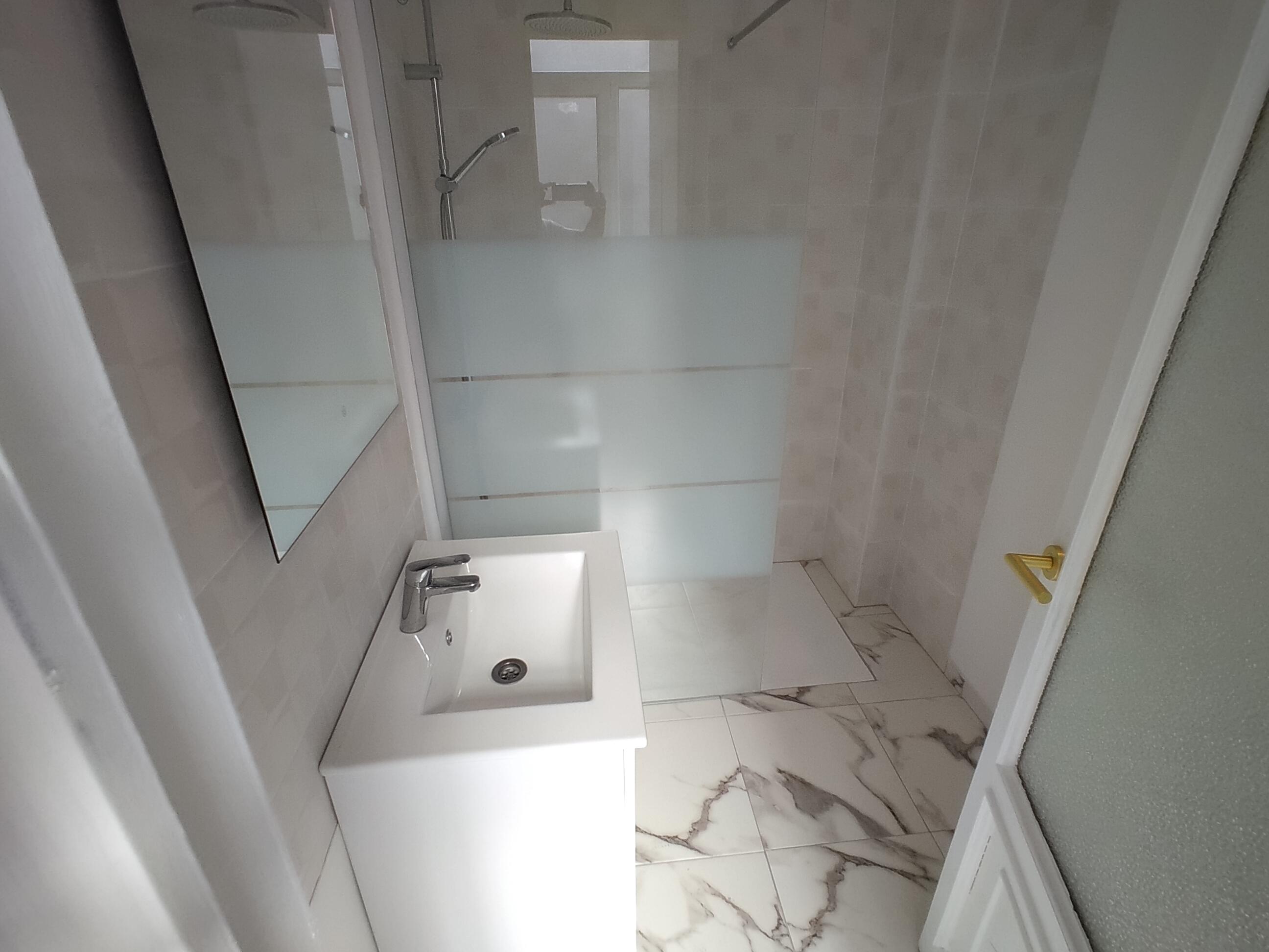 Imagen 11 Apartamento en venta en Oliva / Cerca de plaza del ayuntamiento. Frente casa de cultura