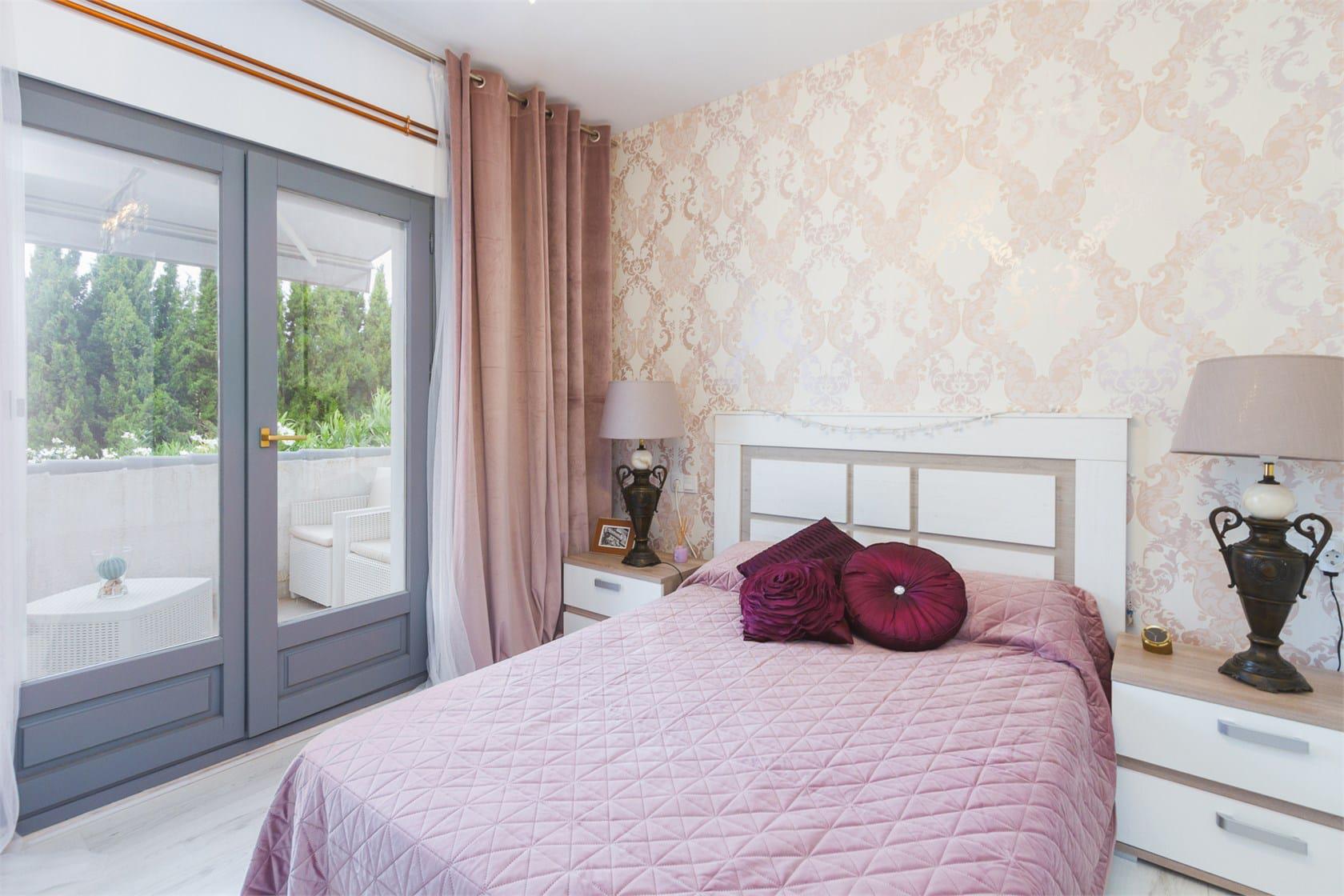 Imagen 16 Casa Adosada en venta en Pedreguer / En Monte Pedreguer cerca del restaurante Black Flame.