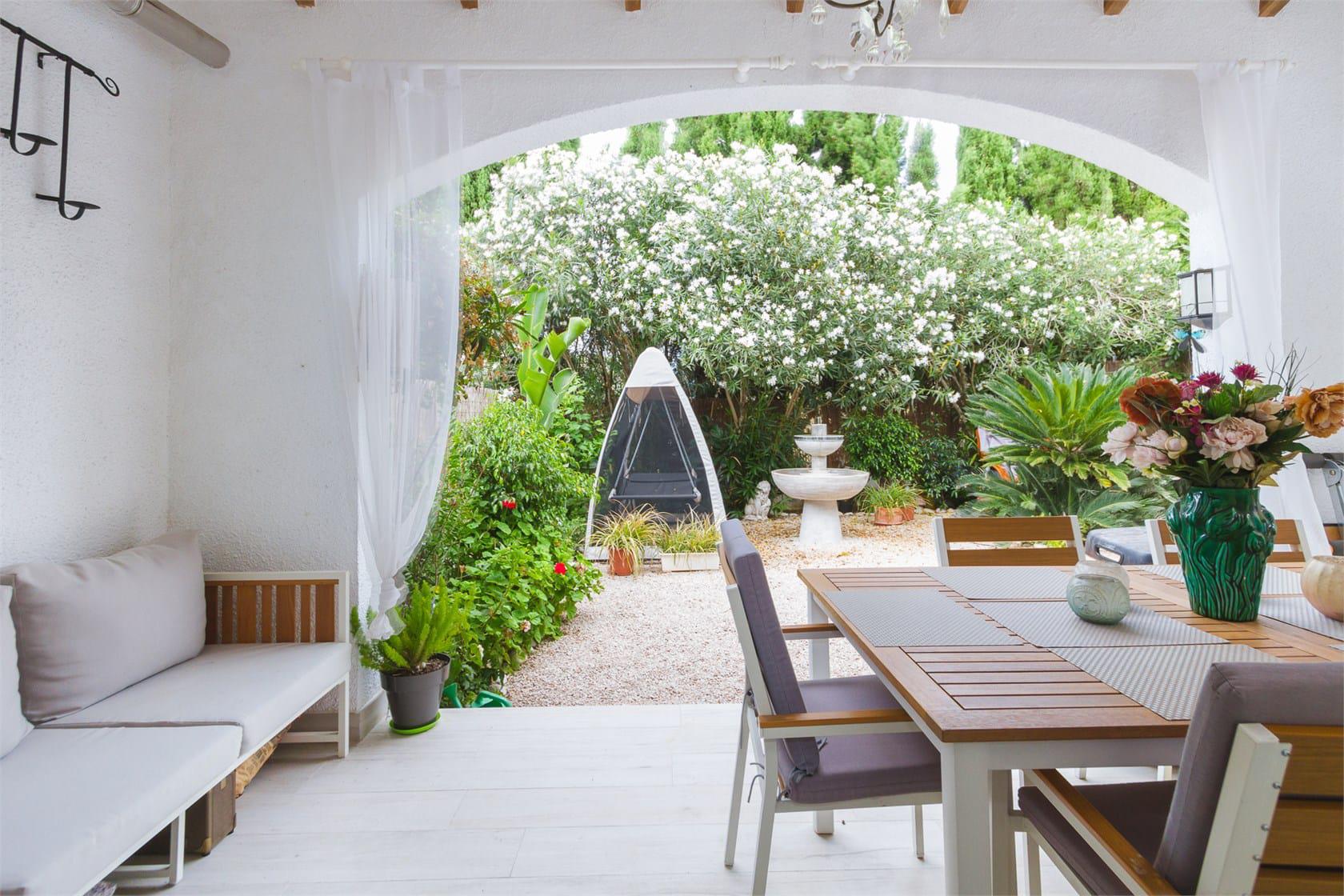 Imagen 24 Casa Adosada en venta en Pedreguer / En Monte Pedreguer cerca del restaurante Black Flame.