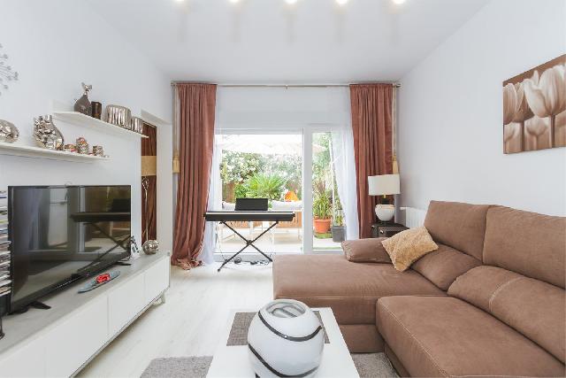 Imagen 2 Inmueble 296038 - Casa Adosada en venta en Pedreguer / En Monte Pedreguer cerca del restaurante Black Flame.