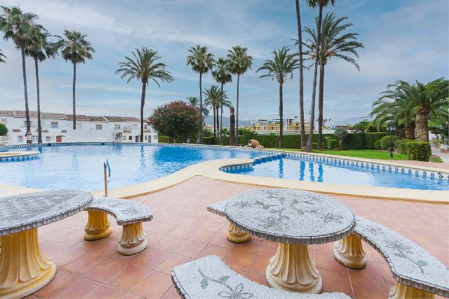 Imagen 33 Inmueble 296038 - Casa Adosada en venta en Pedreguer / En Monte Pedreguer cerca del restaurante Black Flame.