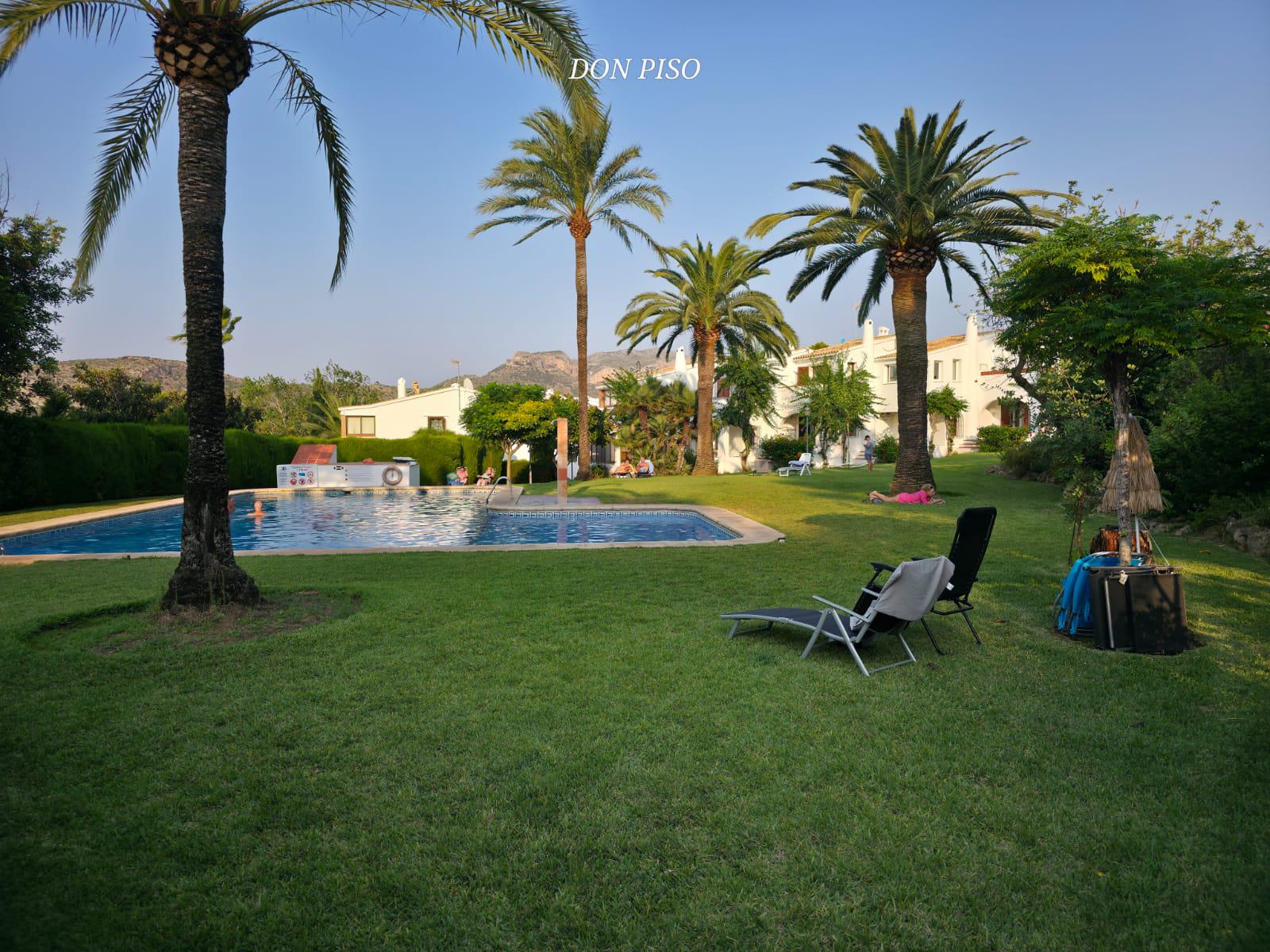 Imagen 13 Casa Adosada en venta en Pedreguer / Cerca del Club de Golf La Sella y del Jardín Botánico.