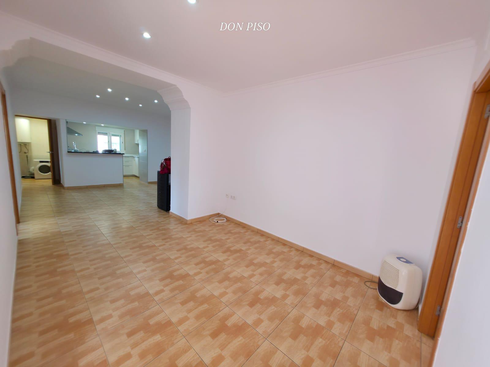 Imagen 4 Casa en venta en Poblets Els / En la entrada de Els Poblets. 