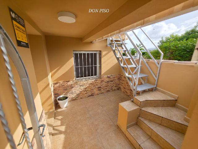 Imagen 18 Inmueble 296998 - Casa en venta en Poblets (Els) / En la entrada de Els Poblets. 