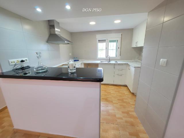 Imagen 15 Inmueble 296998 - Casa en venta en Poblets (Els) / En la entrada de Els Poblets. 