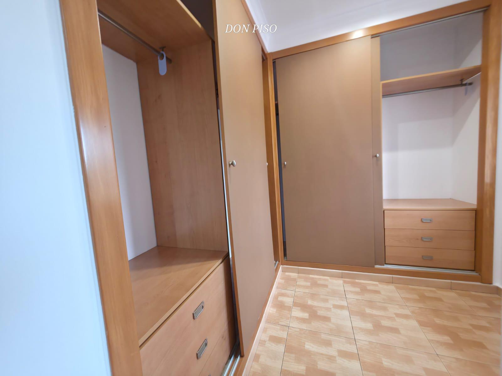 Imagen 8 Casa en venta en Poblets Els / En la entrada de Els Poblets. 