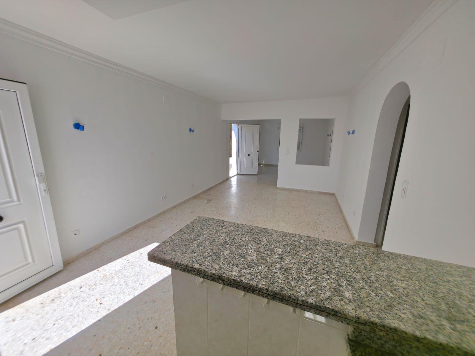 Imagen 4 Casa Adosada en venta en Dénia / Cerca del club de tenis de Dénia.