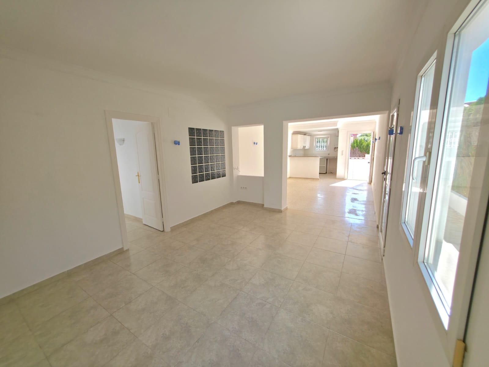 Imagen 2 Casa Adosada en venta en Dénia / Cerca del club de tenis de Dénia.