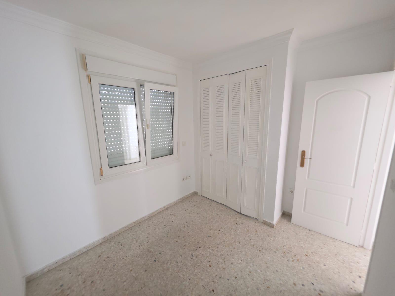Imagen 12 Casa Adosada en venta en Dénia / Cerca del club de tenis de Dénia.