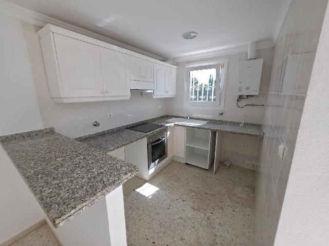 Imagen 5 Inmueble 302331 - Casa Adosada en venta en Dénia / Cerca del club de tenis de Dénia.
