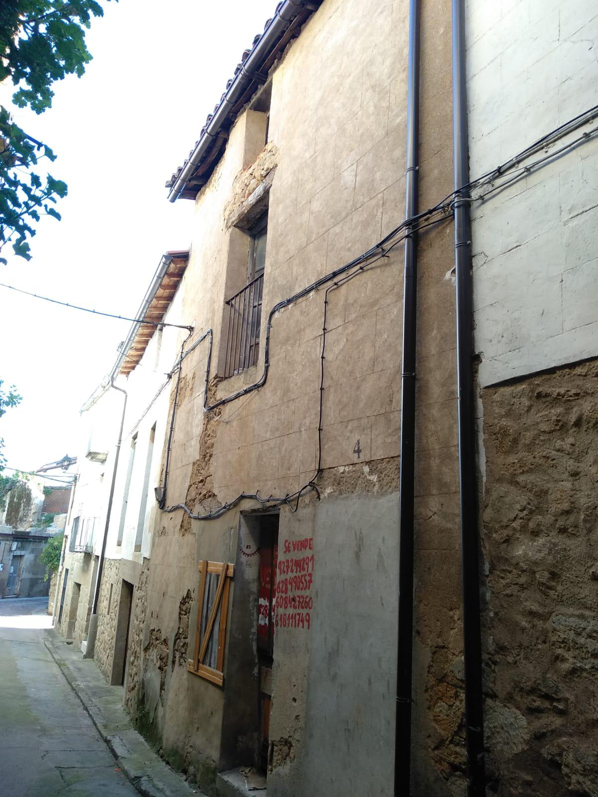 Imagen 7 Casa Pareada en venta en Hoyos / Calle emblemática en Sierra de Gata, Hoyos Cáceres