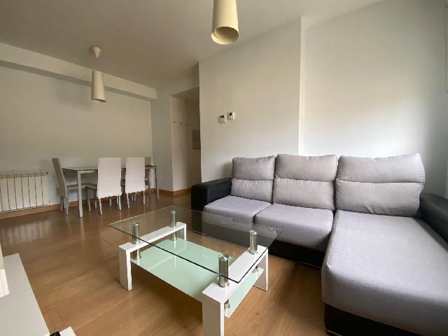 Imagen 1 Inmueble 299484 - Apartamento en venta en Cáceres / Zona del Perú